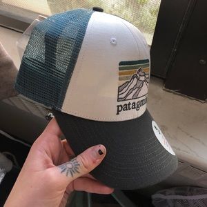 Dark teal Patagonia hat!